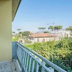 Rita By Interhome Lägenhet Marina di Pietrasanta